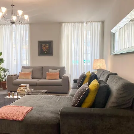 Cozy 2br Near The Port Of Apartment Nice